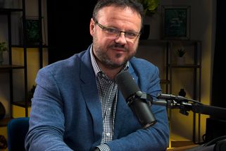 Dáme na oltář 400 milionů Kč, ať se poplatky neruší, nabízí šéf Českého rozhlasu